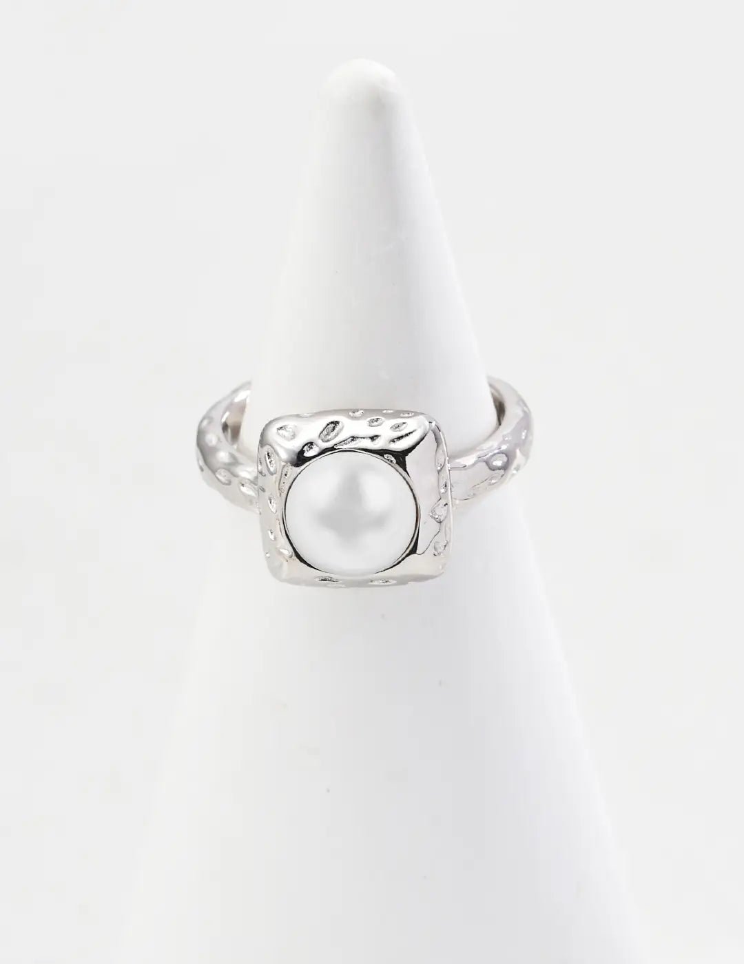 Arbor Pearl Rings - Image 4
