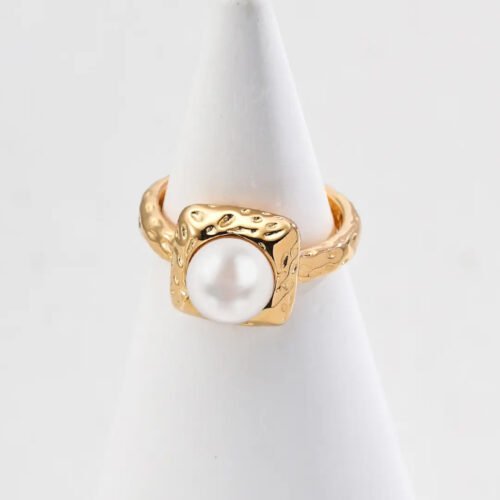 Arbor Pearl Rings
