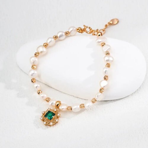 Aurelia Pearl Gemstone Pendant Bracelet