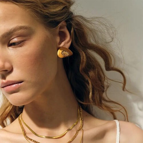 Daisy Gold Sunbeam Stud Earrings
