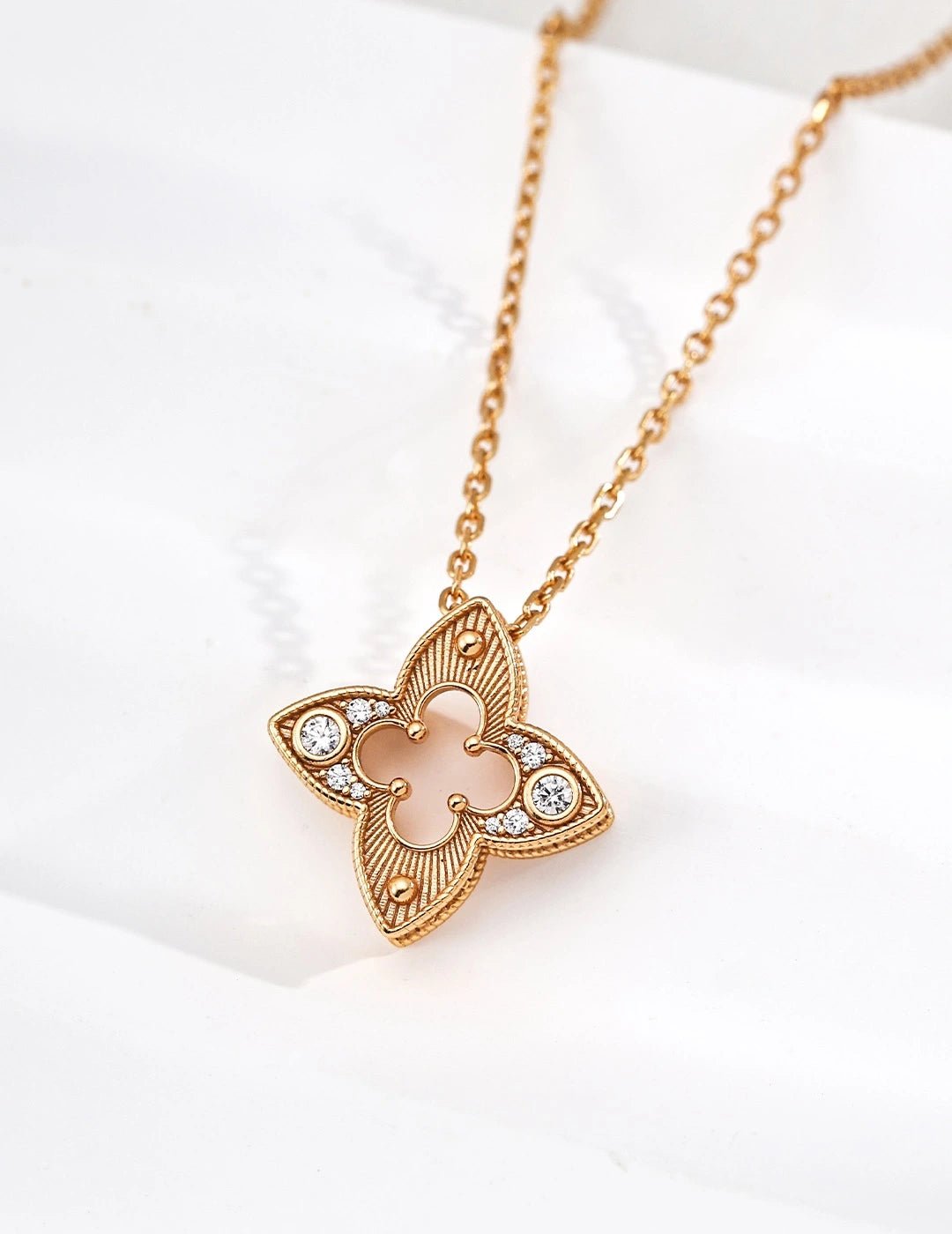 Four-leaf Clover Pendant Necklace - Image 2