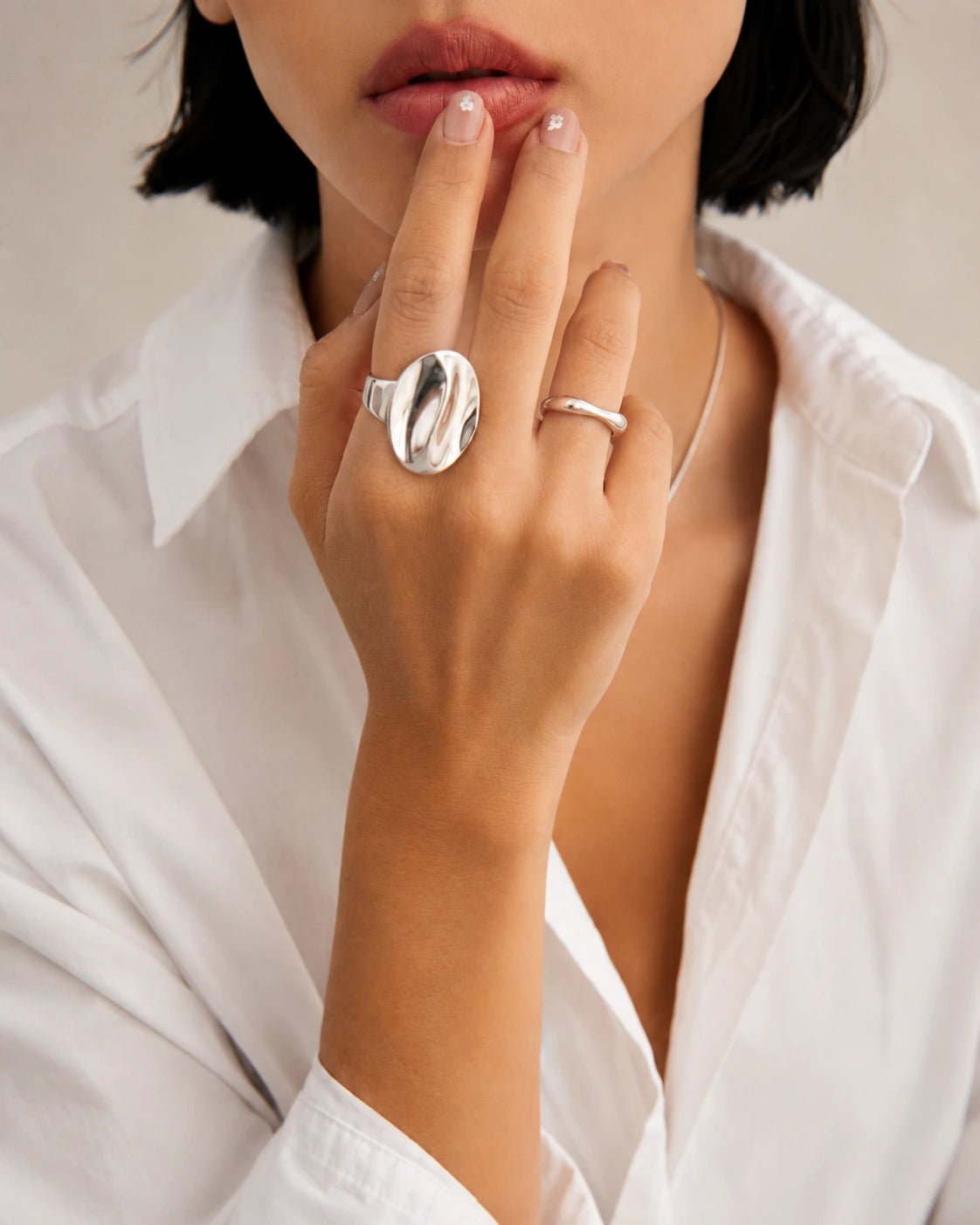 Harlesden Silver Ring - Image 3